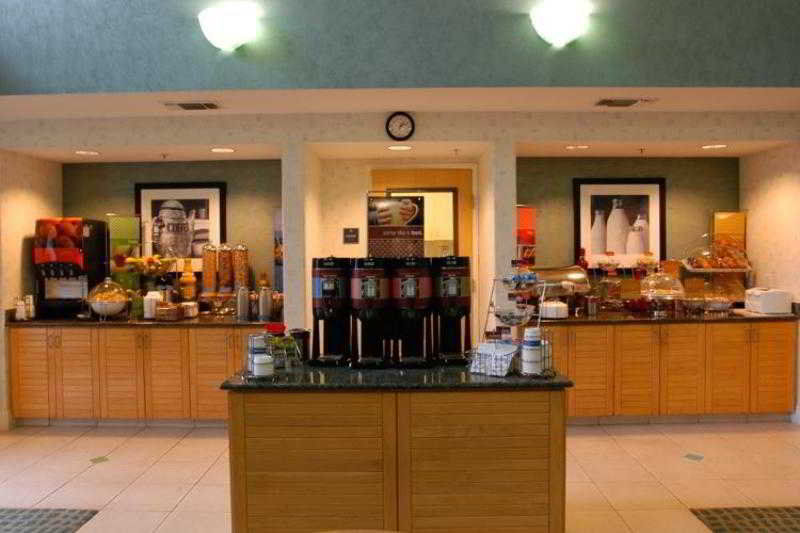 Express Southeast By Ihg Hotel Stockton